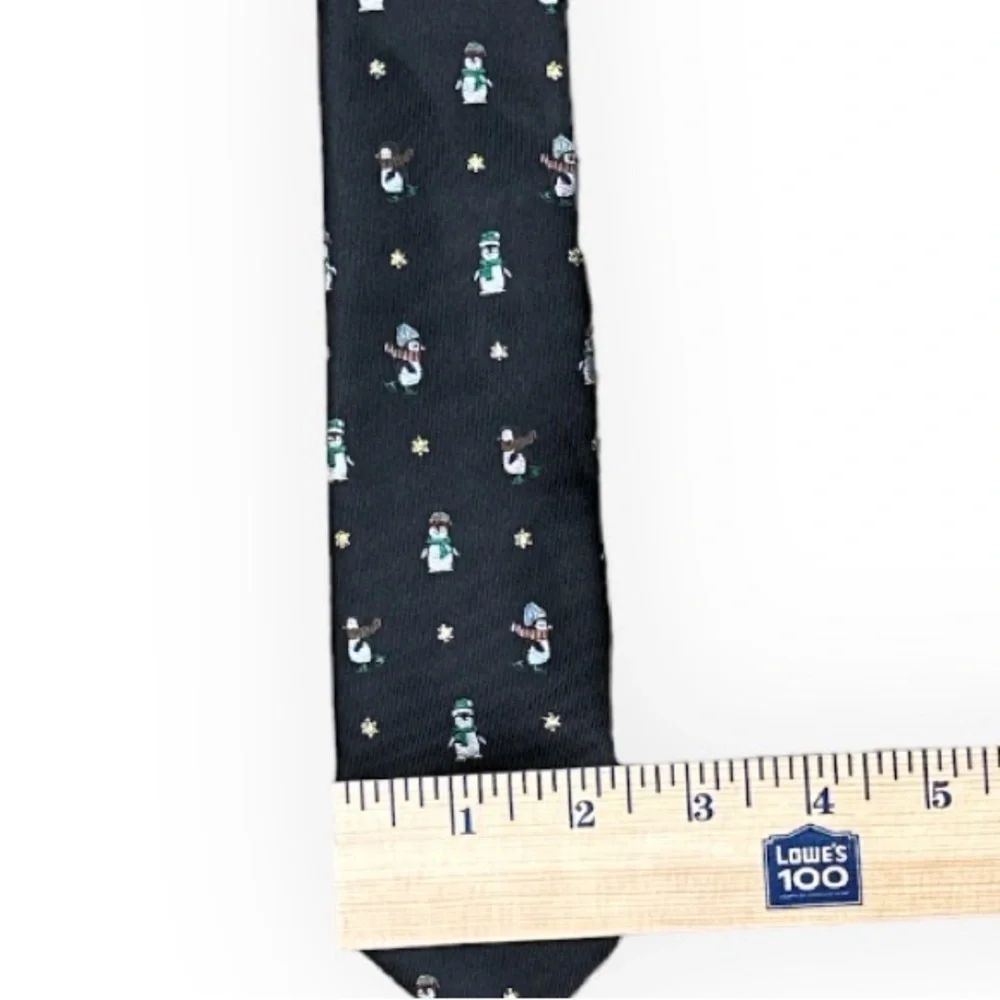 Chaps Christmas Penguin Clip on Tie